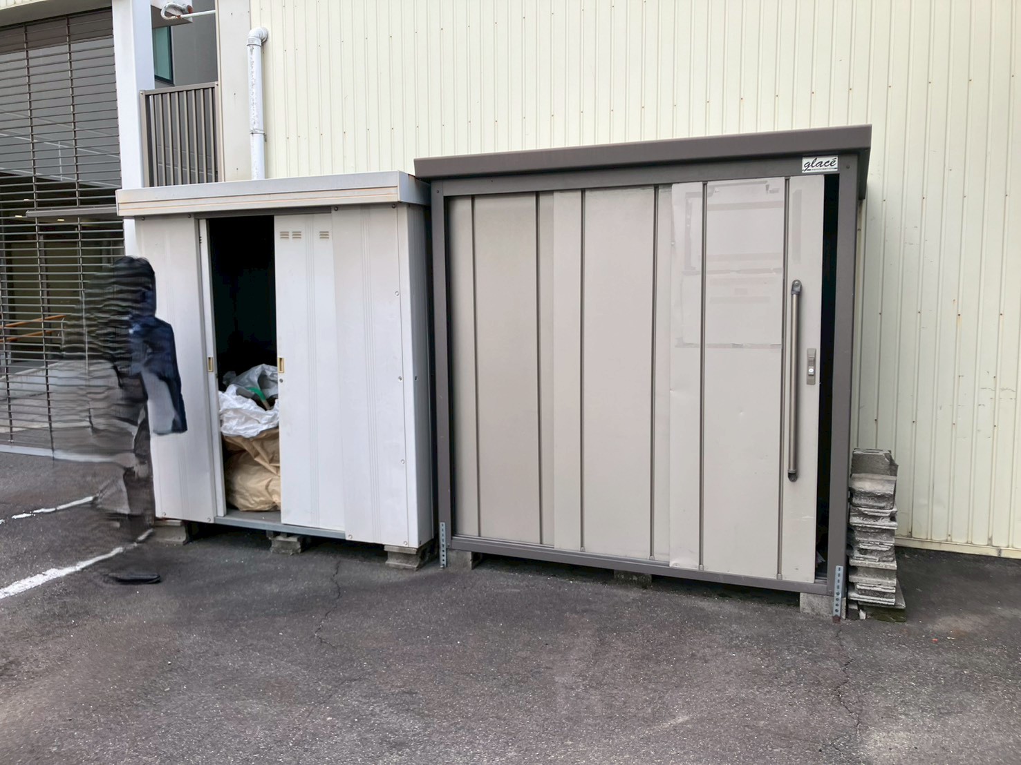 名古屋市での工場倉庫解体における屋外プレハブ物置